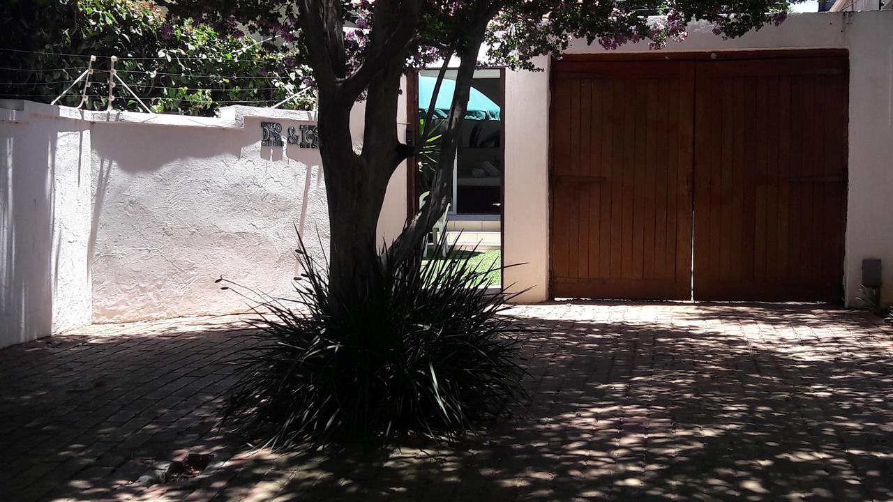 R & R'S Retreat Bed & Breakfast Johannesburg Eksteriør bilde